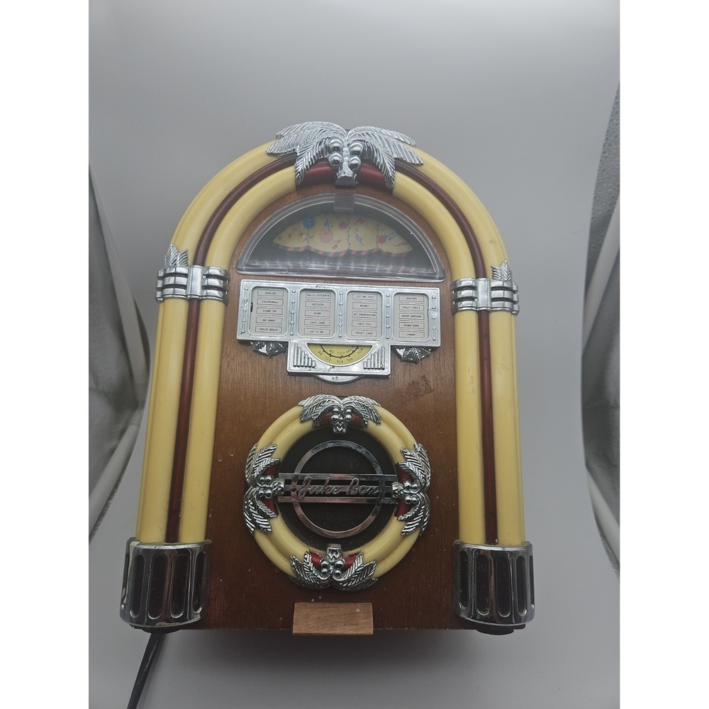 Novelty, Illuminating Juke Box Style - Am/FM Radio receiver M#JB02 11" Tall